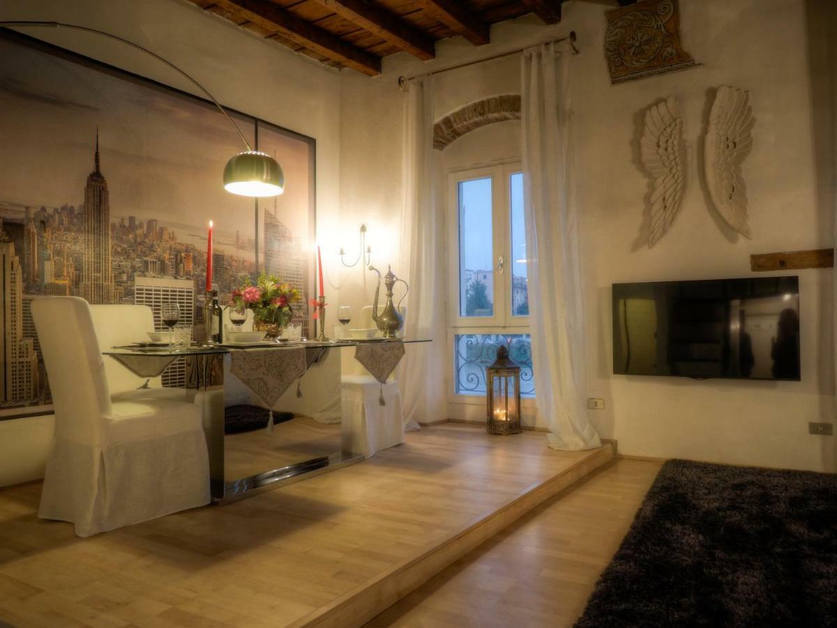ヴェローナCasa Archi - Vista Sul Fiumeアパートメント エクステリア 写真